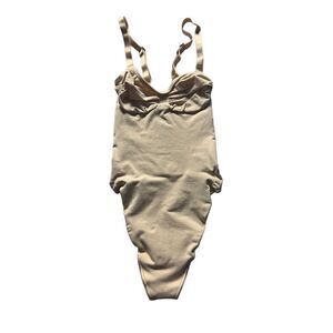 Skims Women's Sand Seamless Sculpt Thong Bodysuit Size Small NWT